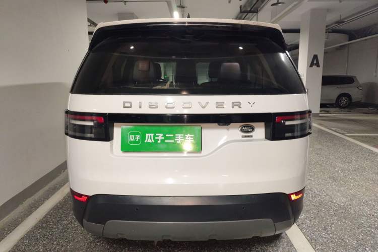 Used Land Rover Discovery 2019 3.0 SC V6 SE Rear