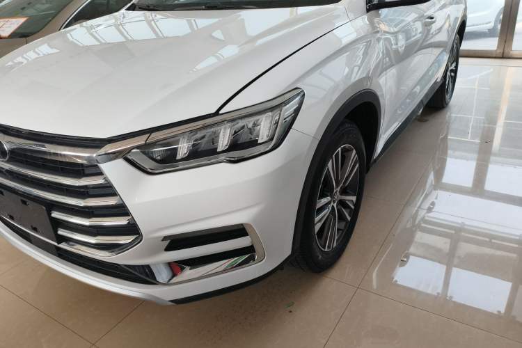 Used BYD Song Pro 2019 1.5T Automatic Elite Edition
