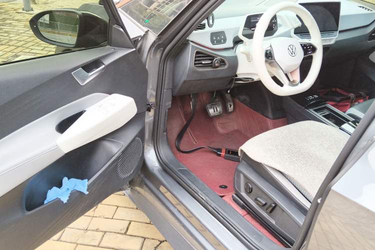 Used Volkswagen ID.3 2022 Pro Smart Edition Driver Seat