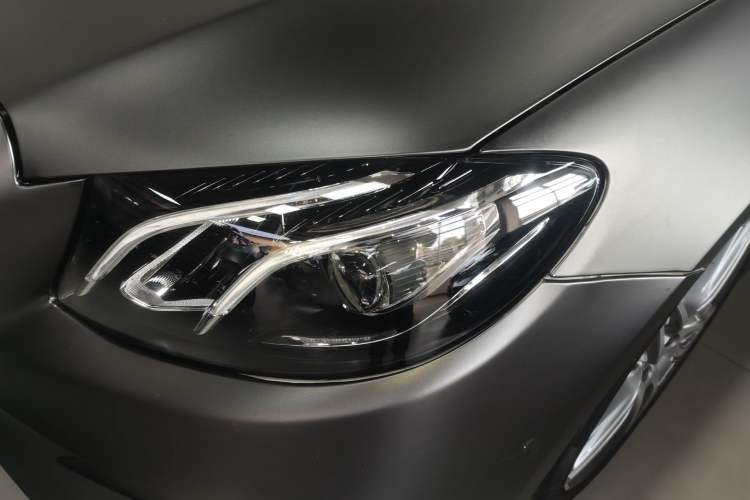 Used Mercedes-Benz E-Class 2019 E 200 4MATIC Coupe
