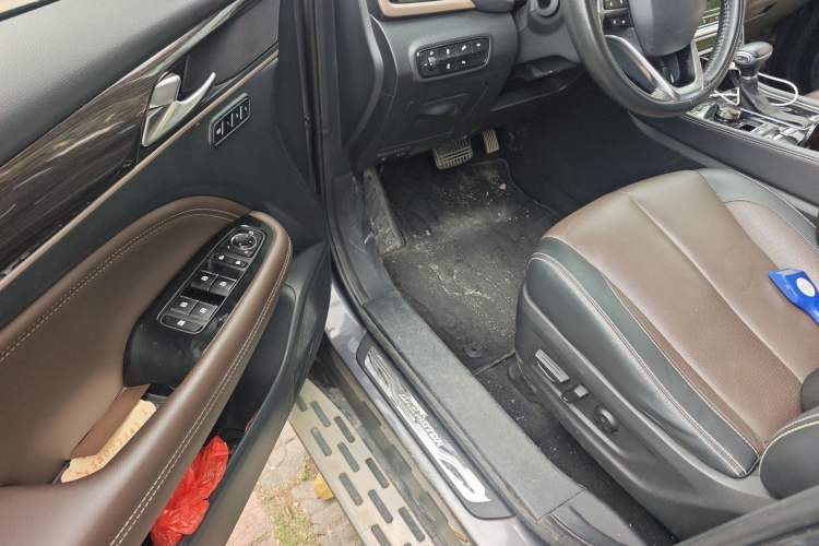 Used GAC Trumpchi GS5 2019 270T Automatic Luxury Edition Driver Seat