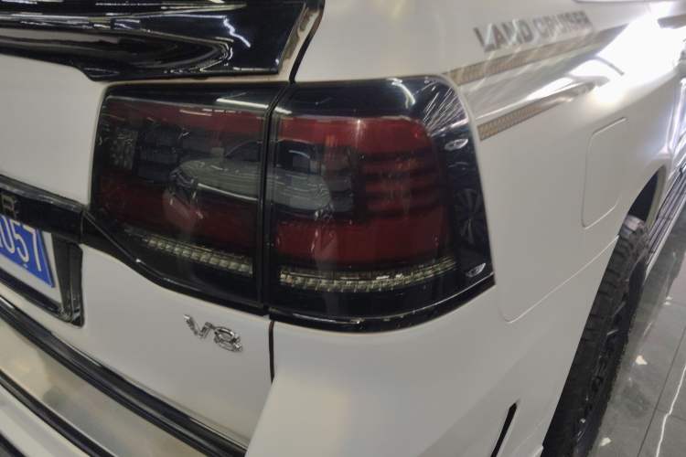 Used Toyota Land Cruiser 2020 4.0L GX-R 7-Seater Middle East Version