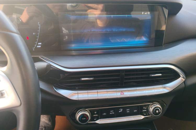 Used Bestune T77 2021 PRO 280 TID Automatic Luxury Model
