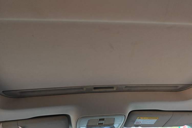 Used Roewe Ei5 2018 Internet Luxury Edition