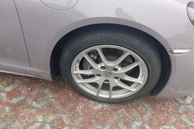 Used Porsche 718 2018 Cayman 2.0T
