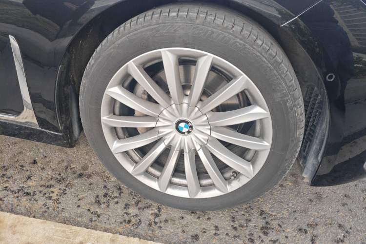 Used BMW 7 Series 2021 730Li Luxury Package