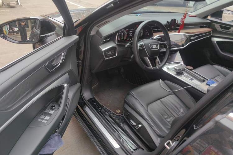 Used Audi A6L 2023 Revised 45 TFSI Prestige Elegant Edition Driver Seat