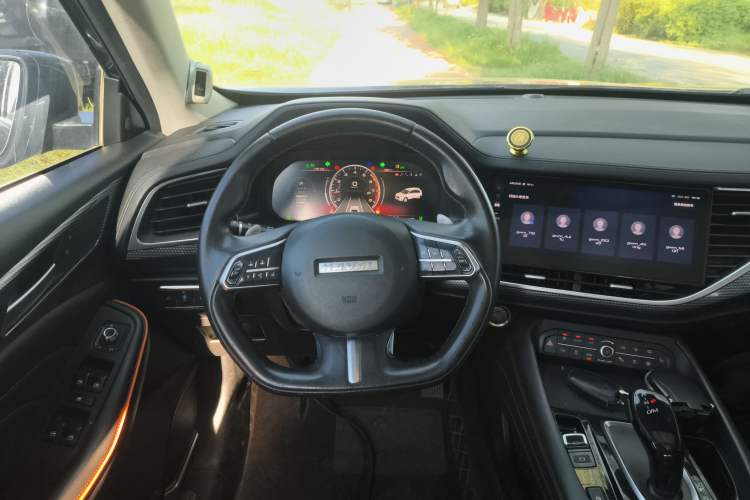 Used Haval F7 2021 2.0T All-Wheel Drive iJoy