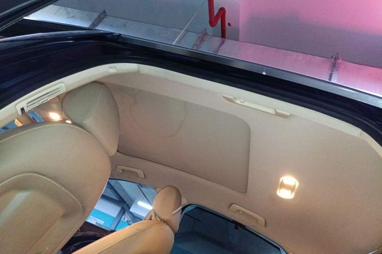 Used Audi A6L 2012 30 FSI Comfort Model
