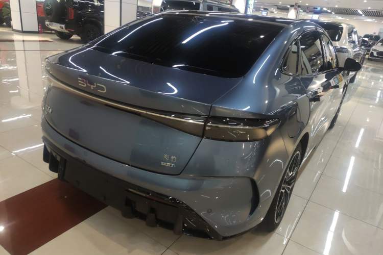 Used BYD Seal 2025 650 Zhihang Edition Rear Right 45 Deg