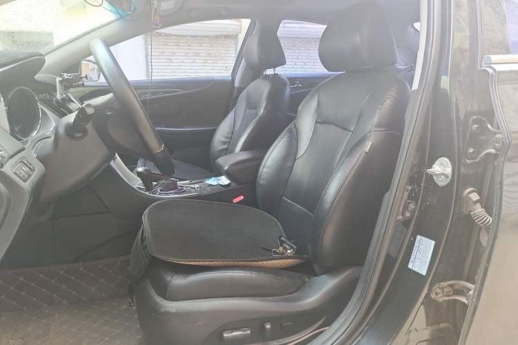 Used Hyundai Sonata 2014 2.0L Automatic Luxury Edition Left Front Seat