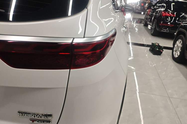 Used Kia KX5 2021 1.6T Automatic Two-Wheel Drive Luxury Edition
