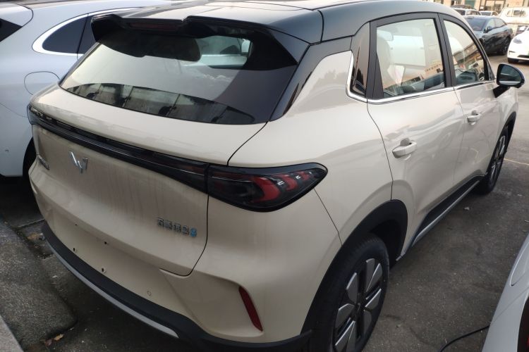 Used Wuling Bingo S 2025 Model 325km Deluxe Edition