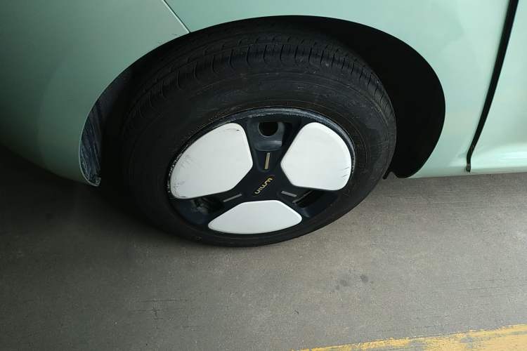 Used Changan Lumin 2022 210km Sweet Edition