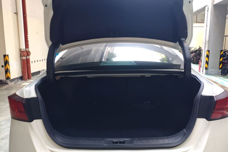 Used Nissan Teana 2020 2.0T XL Upper AD1 Smart Navigation Edition
