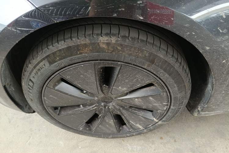 Used Tesla Model 3 2023 Rear-Wheel-Drive Version
