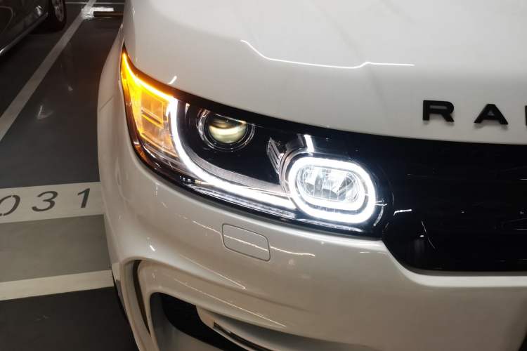 Used Land Rover Range Rover Sport 2014 3.0 SC V6 HSE