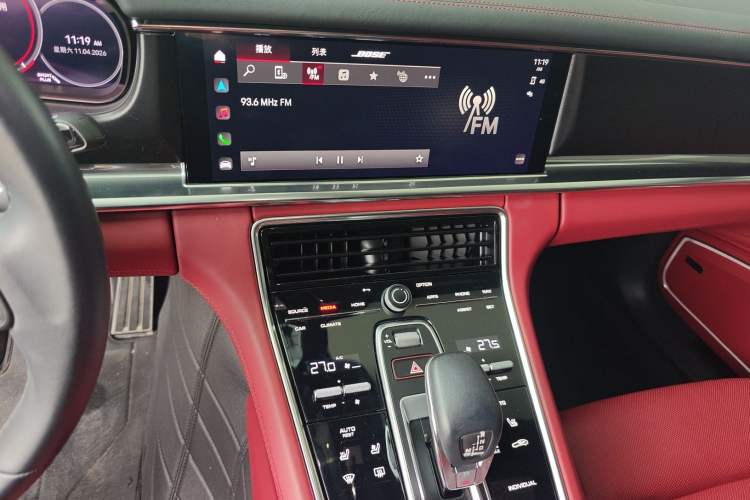 Used Porsche Panamera 2023 Panamera 4 E-Hybrid Platinum Edition 2.9T Audio And AC Panel