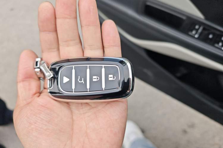 Used Geely Auto Binray 2018 14T CVT Colorful Edition
