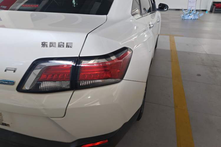 Used Venucia D60 2019 100 000 Honor 1.6L XL CVT Chenku Edition China VI Standard
