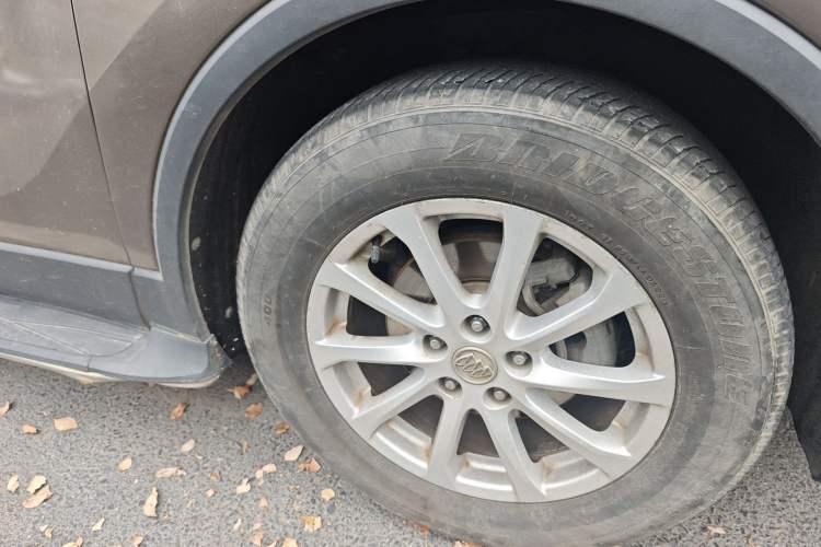 Used Buick Envision 2016 20T Two-Wheel-Drive Elite Model
