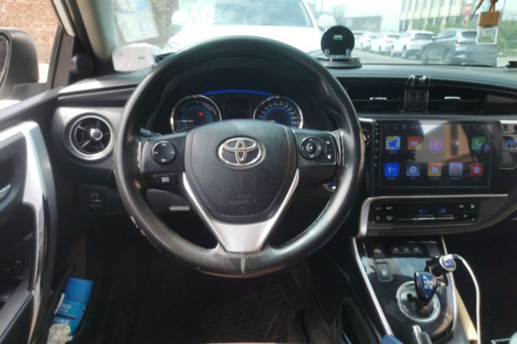 Used Toyota Corolla 2017 Revised Dual-Engine 1.8L E-CVT Leading Edition Steering Wheel