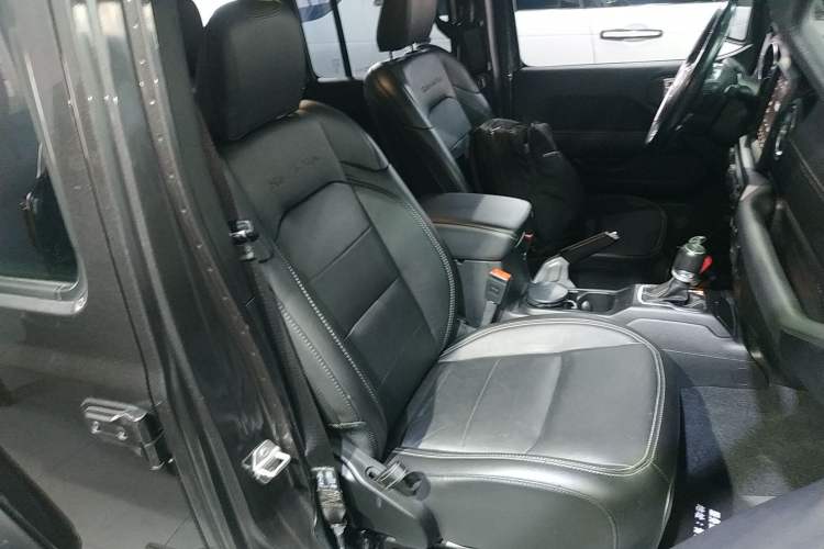 Used Jeep Wrangler New Energy 2021 Four-Door 2.0T 4xe Sahara