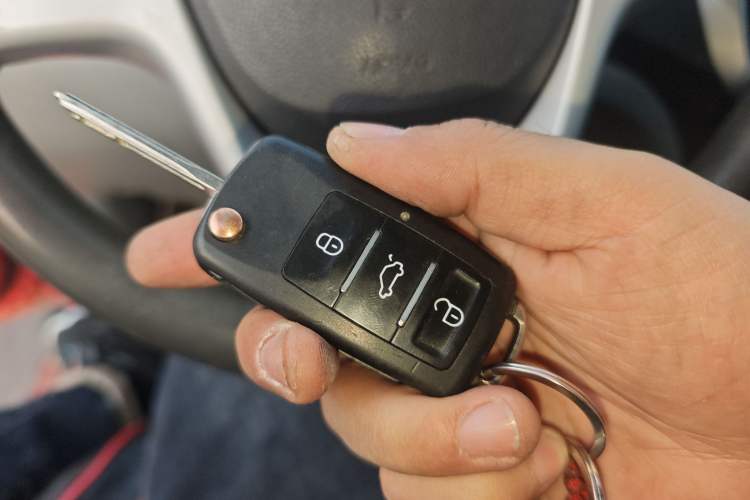 Used Hyundai Verna (older generation) 2010 Sedan 1.4L Manual Standard GL Model
