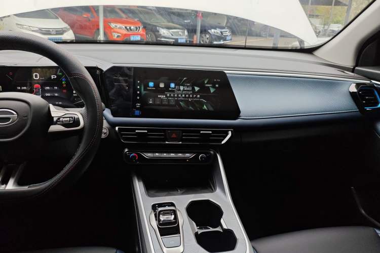 Used GAC Trumpchi GS3 2023 Shadow Speed 270T Enjoyment Edition Audio And AC Panel