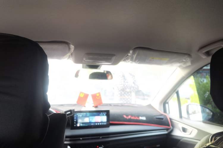 Used Wuling Jiachen 2022 1.5T CVT Smart Luxury Version Headliner