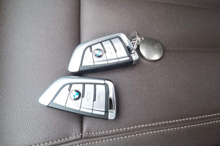 Used BMW 5 Series 2020 525Li M Sport Package