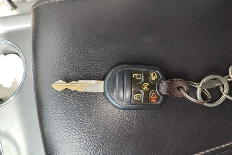 Used Ford Edge 2012 2.0T Elite Sunroof Edition
