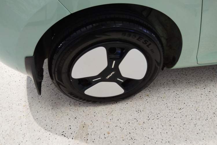 Used CHANGAN NEVO Lumin 2022 155 km – Refreshingly Sweet Edition
