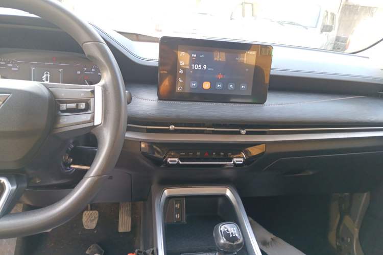 Used Wuling Jiachen 2022 1.5L Manual Comfort Edition