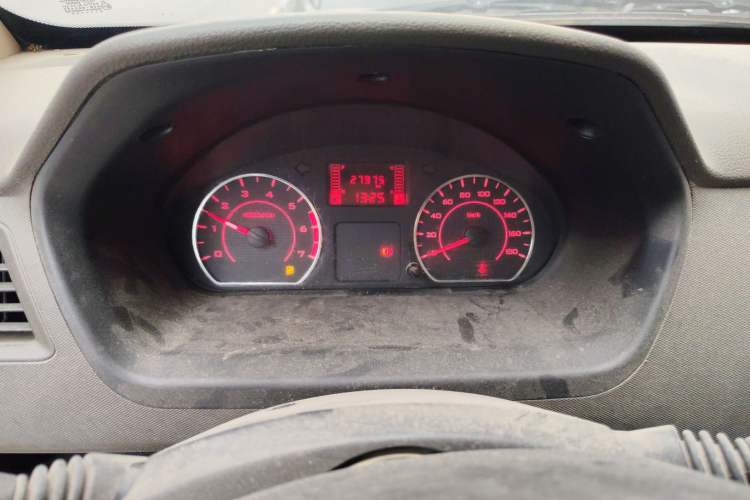 Used Wuling Rongguang S 2023 1.5L Base Version 5/7 Seats Instrument Cluster