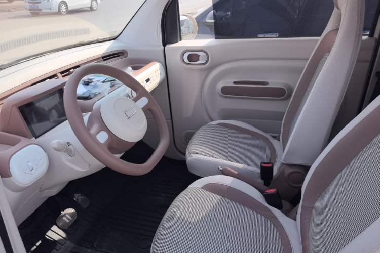 Used Bestune Pony 2026 222km Colorful Horse