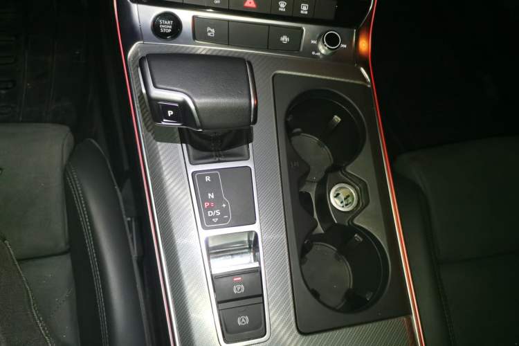 Used Audi A6 2023 Avant Futurist 45 TFSI Prestige Dynamic Edition Gear Lever