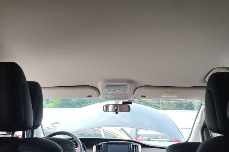 Used FORTHING M7 2021 1.8T Manual Luxury Model Headliner