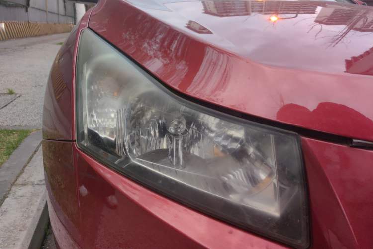 Used Chevrolet Cruze 2013 1.6L SL Sunroof Edition MT
