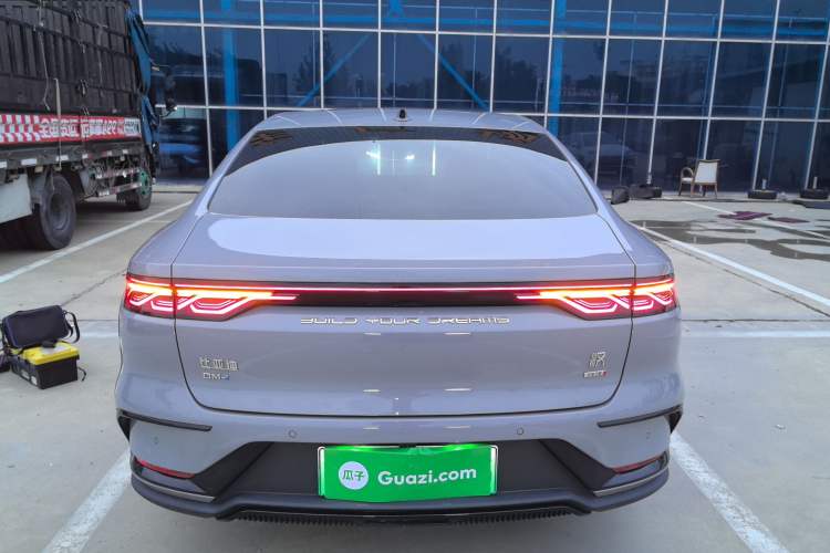 Used BYD Han 2025 DM-i Intelligent Driving Edition 125KM LiDAR Flagship Model