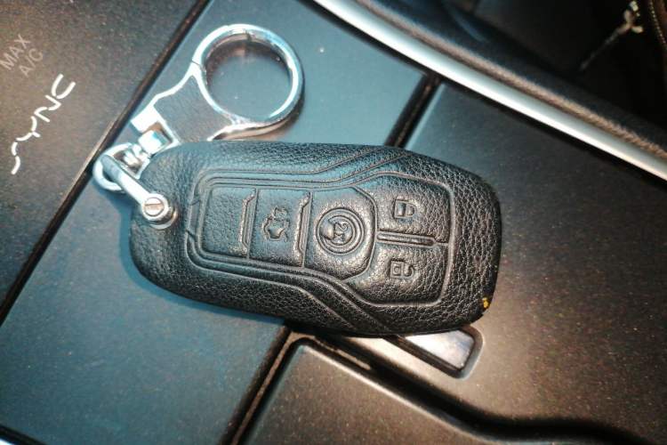 Used Lincoln MKZ 2014 2.0T Luxury Edition
