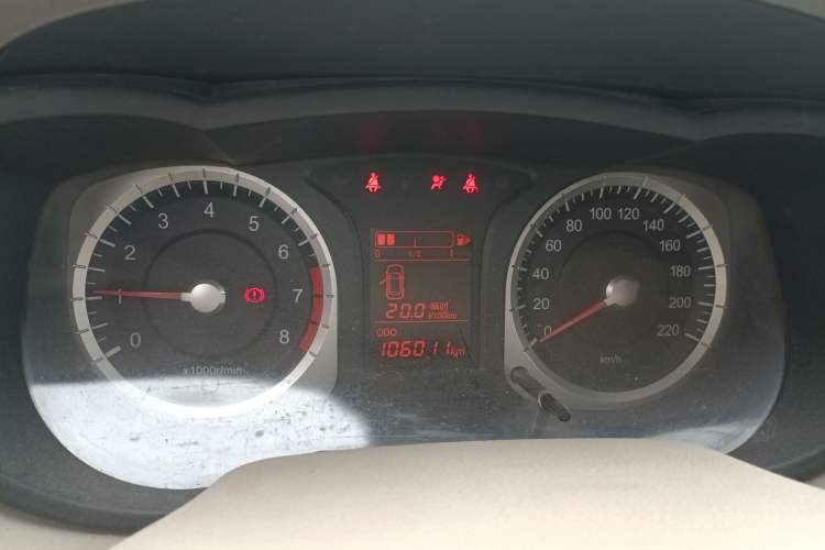 Used Venucia D50 2013 1.6L Manual Fashion Edition
