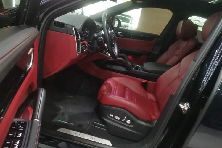 Used Porsche Cayenne 2019 Cayenne Coupé 3.0T