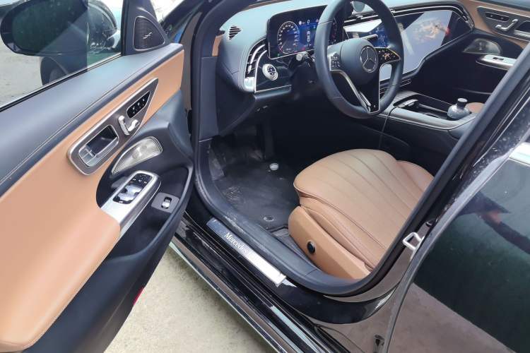 Used Mercedes-Benz E-Class 2024 E 300 L Luxury Model Driver Seat