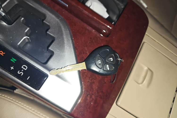 Used Toyota Camry 2013 2.5G Comfort Edition Vehicle Key