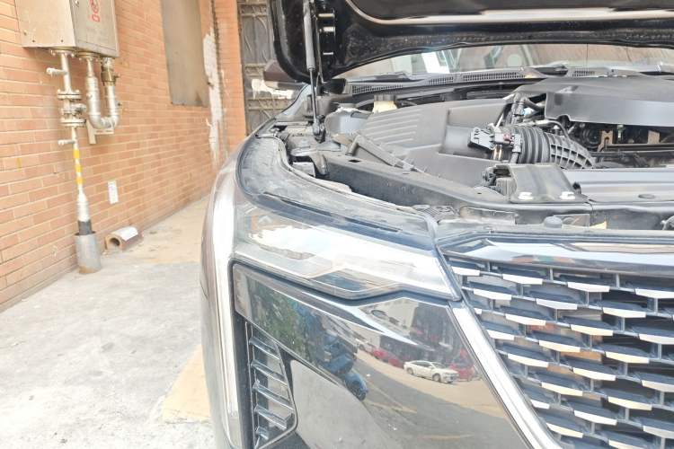 Used Cadillac CT4 2023 25T Fashion Edition Right Front Headlight