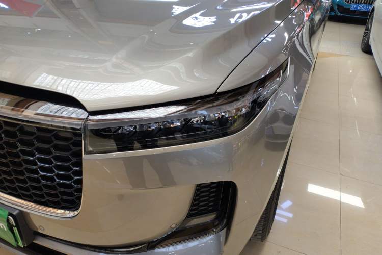 Used Li Auto ONE 2021 Extended-Range 6-Seater Version Left Front Headlight