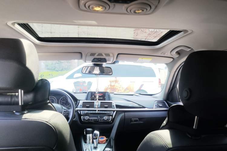 Used BMW 3 Series 2017 320Li Fashion Model
