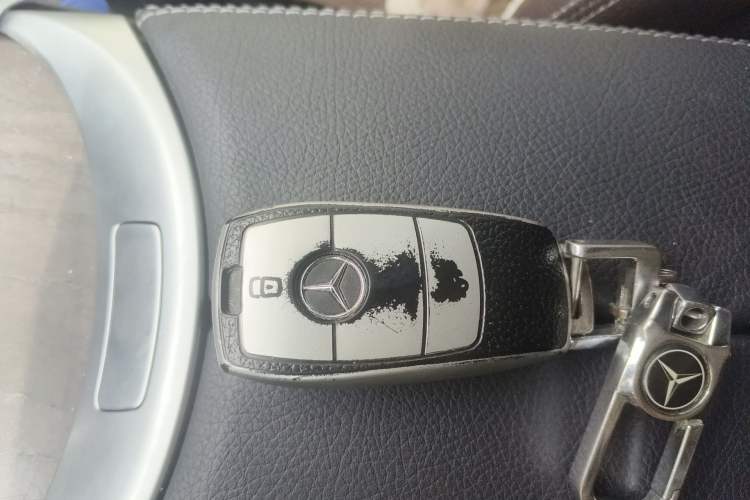 Used Mercedes-Benz GLC 2021 GLC 260 L 4MATIC Luxury Model Vehicle Key