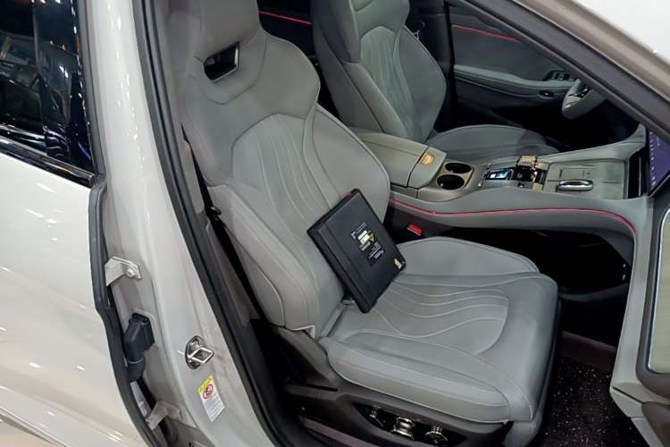 Used Denza N7 2024 702 Smart Drive Pro Edition
